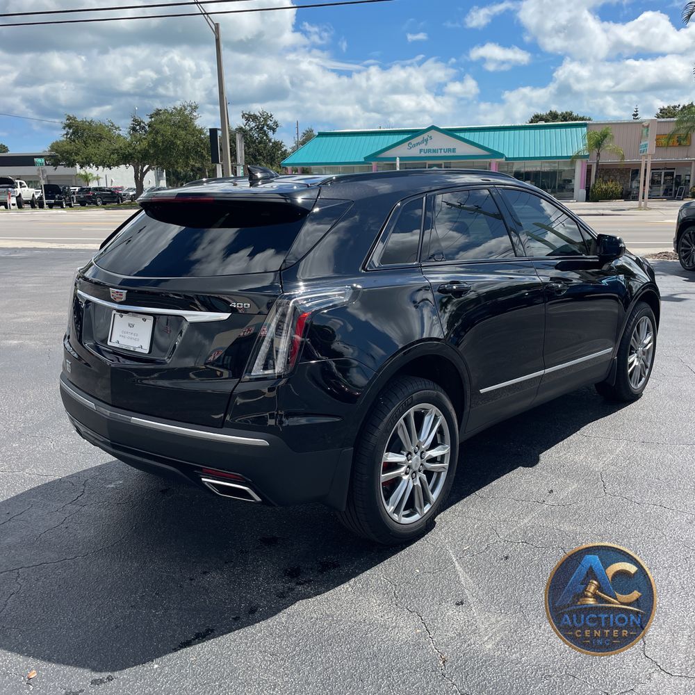 2025 Cadillac XT5 Sport