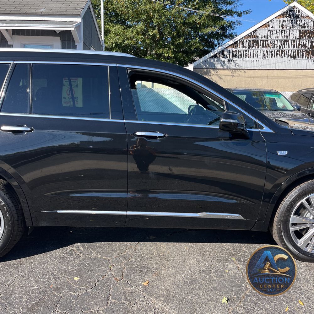 2025 Cadillac XT6 Premium Luxury