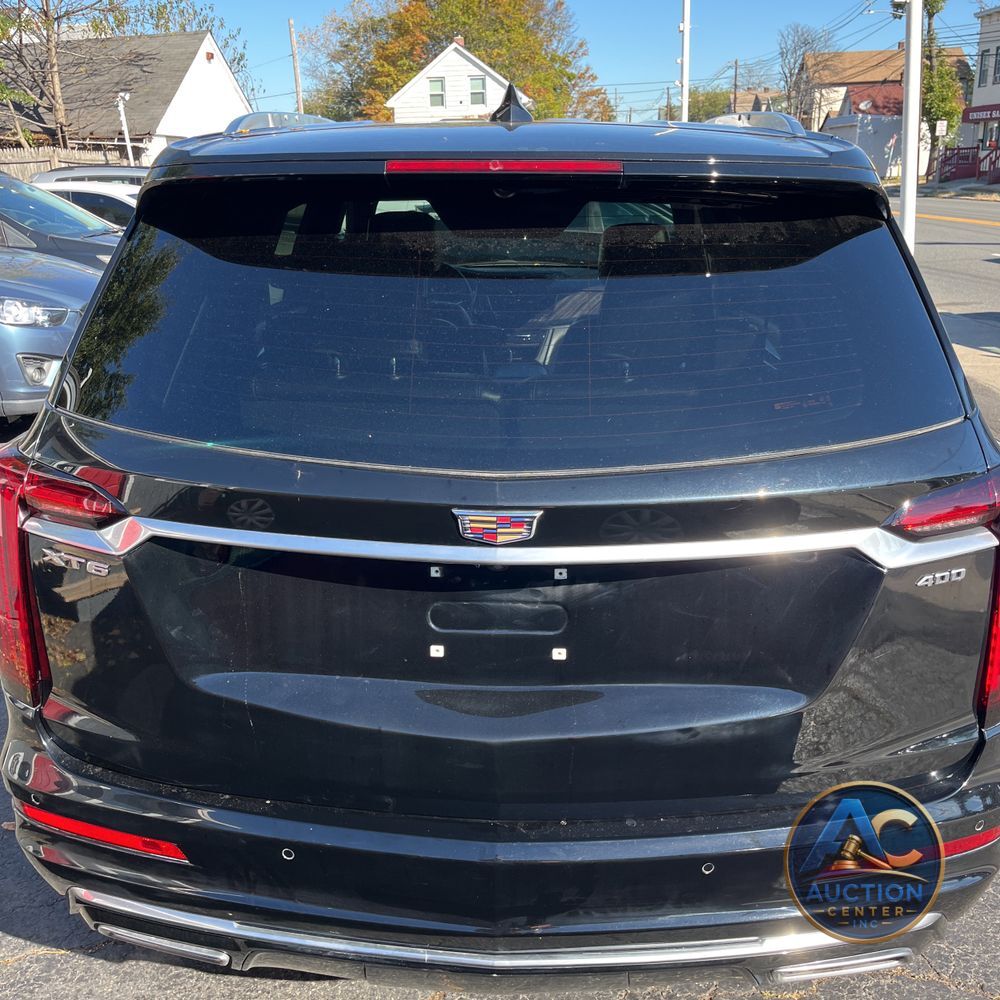 2025 Cadillac XT6 Premium Luxury