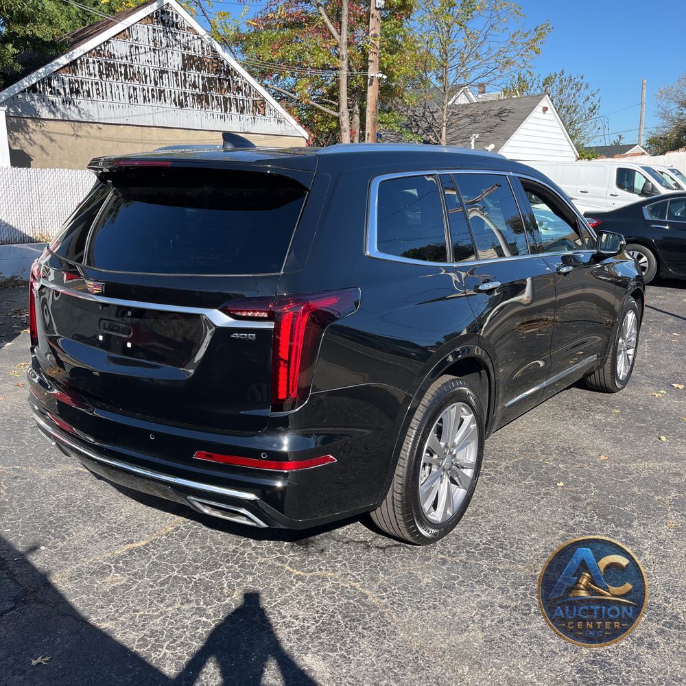 2025 Cadillac XT6 Premium Luxury