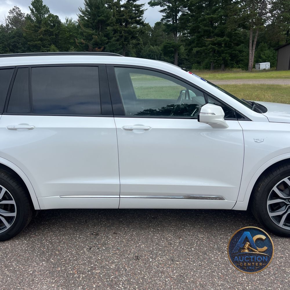 2024 Cadillac XT6 Sport