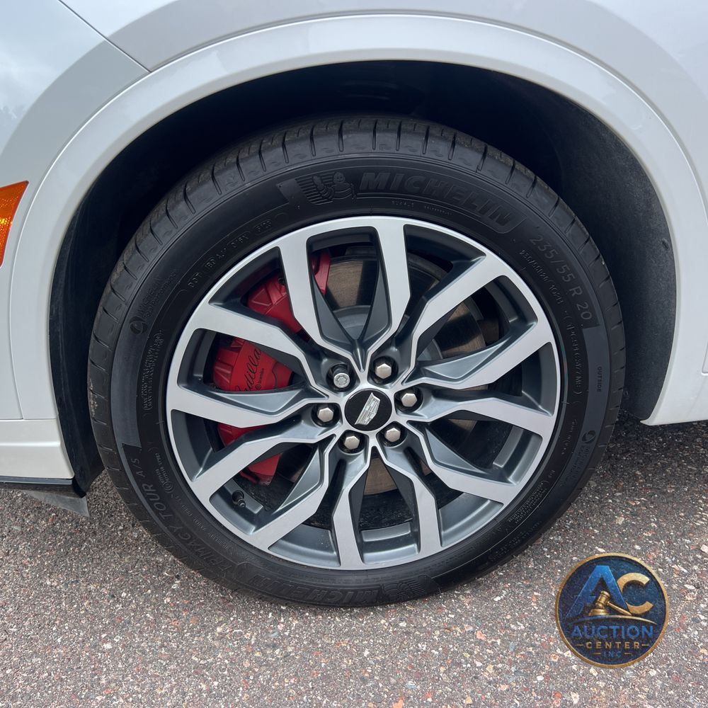 2024 Cadillac XT6 Sport