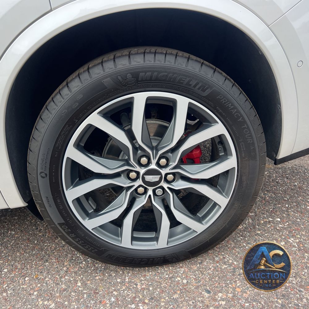 2024 Cadillac XT6 Sport