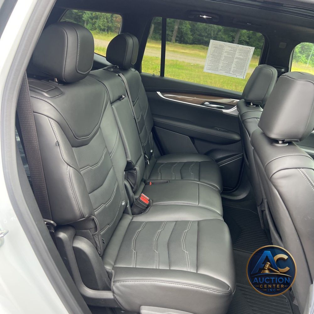 2024 Cadillac XT6 Sport