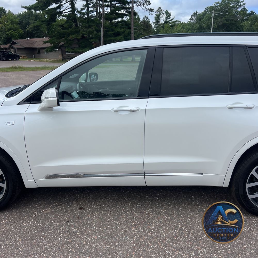 2024 Cadillac XT6 Sport