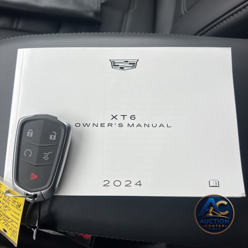 2024 Cadillac XT6 Sport