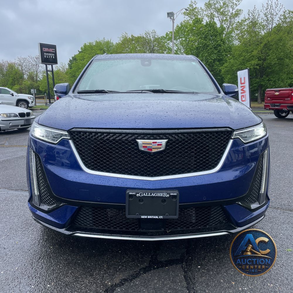 2025 Cadillac XT6 Sport