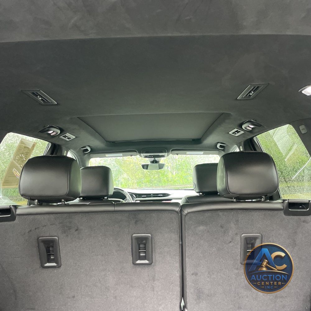 2025 Cadillac XT6 Sport