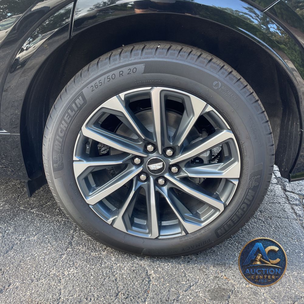 2025 Cadillac Lyriq Sport 1