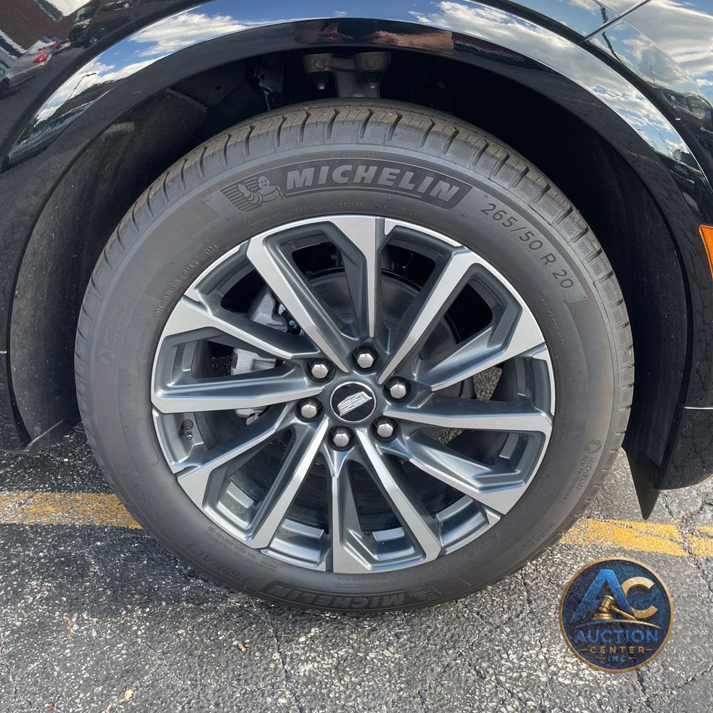 2025 Cadillac Lyriq Sport 1