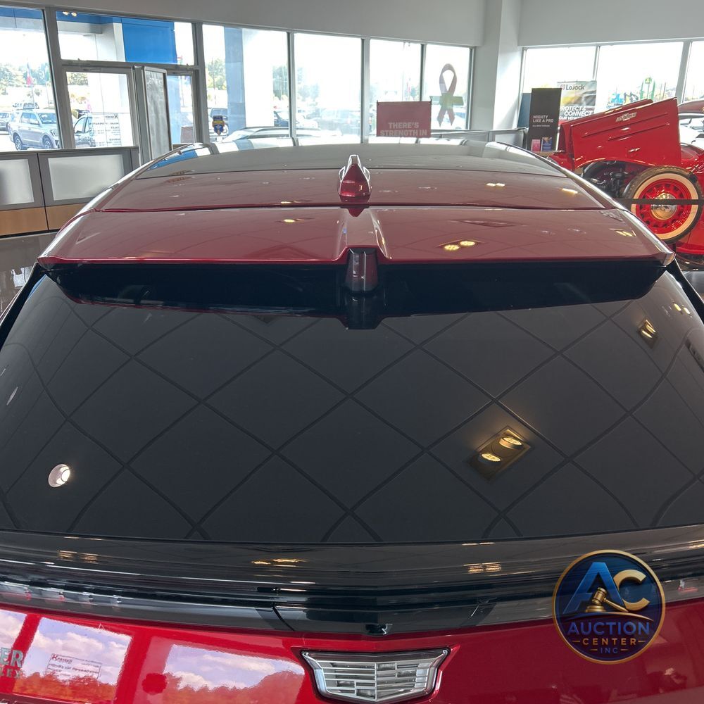 2024 Cadillac LYRIQ Sport 3