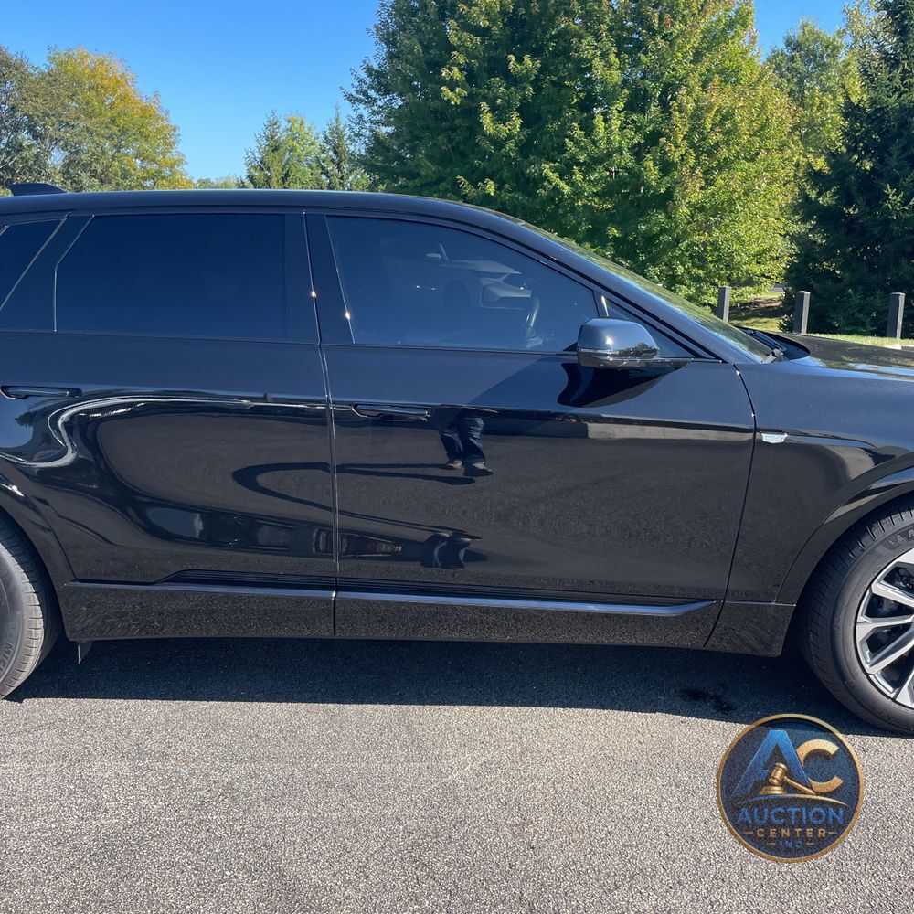 2025 Cadillac LYRIQ Sport 2