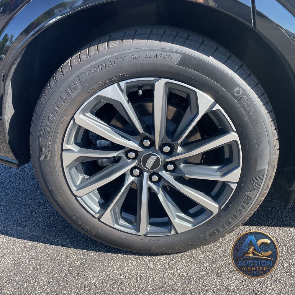 2025 Cadillac LYRIQ Sport 2