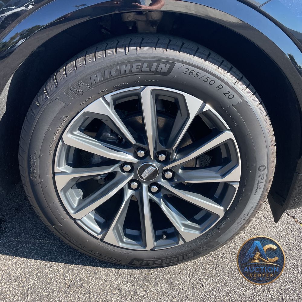 2025 Cadillac LYRIQ Sport 2
