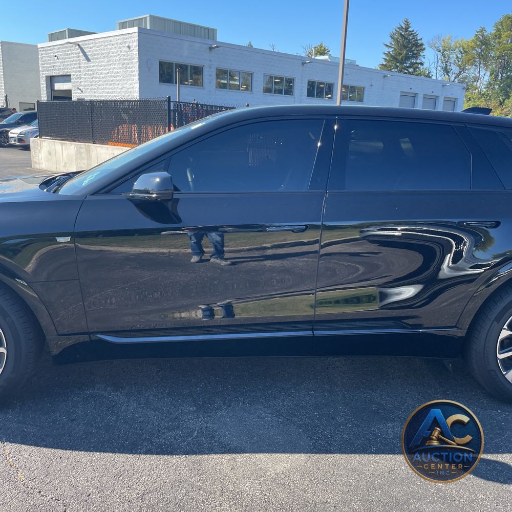 2025 Cadillac LYRIQ Sport 2