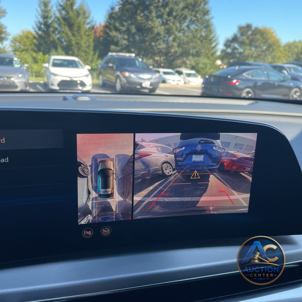 2025 Cadillac LYRIQ Sport 2