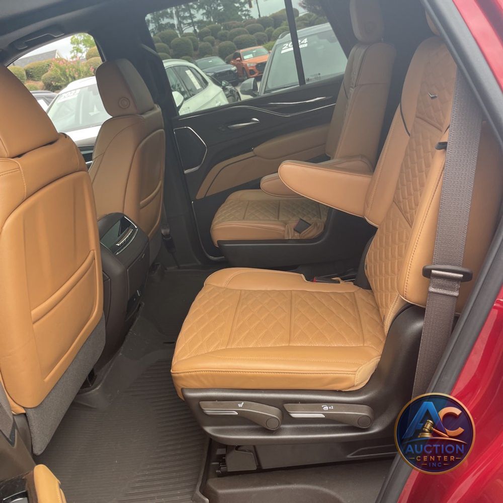 2024 Cadillac Escalade Premium Luxury