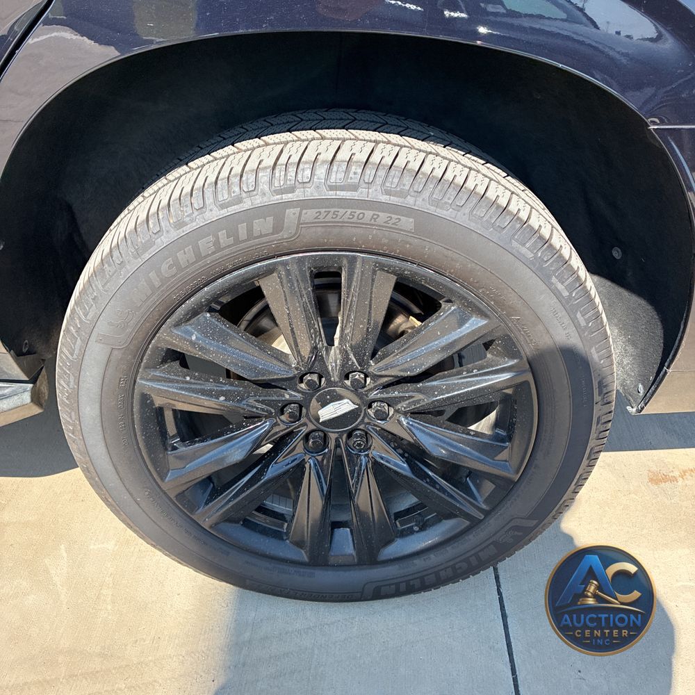 2022 Cadillac Escalade Sport