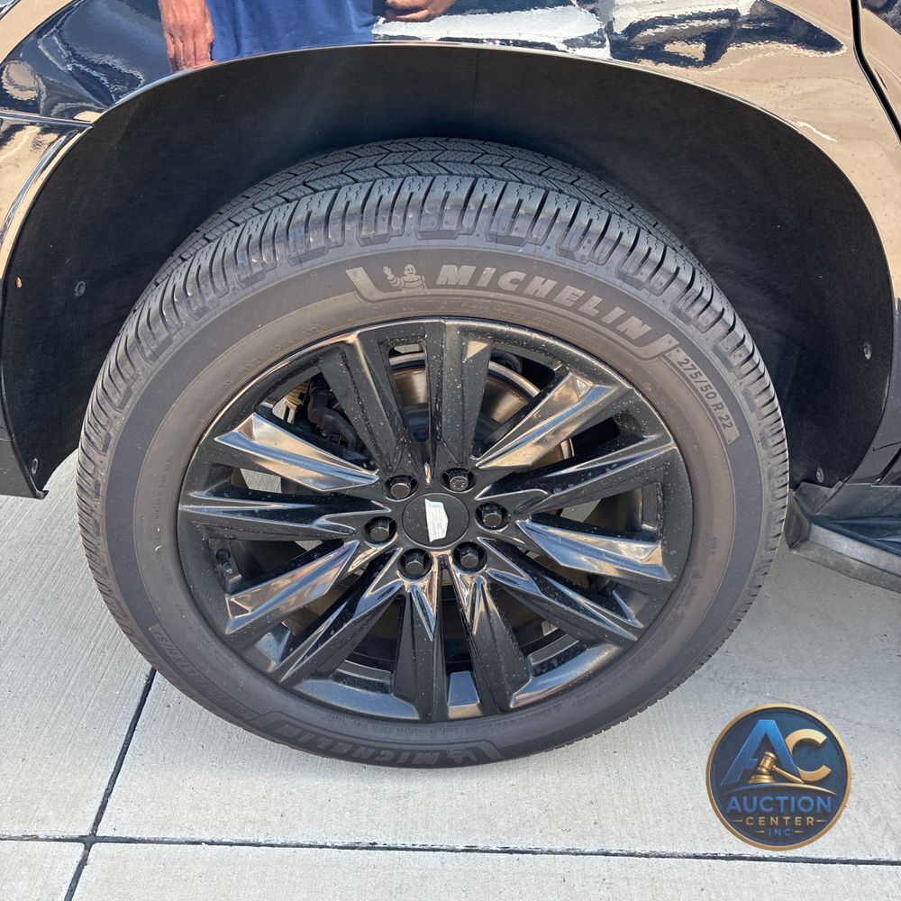2022 Cadillac Escalade Sport