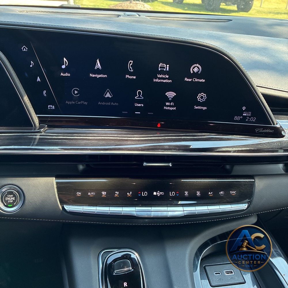 2022 Cadillac Escalade Sport