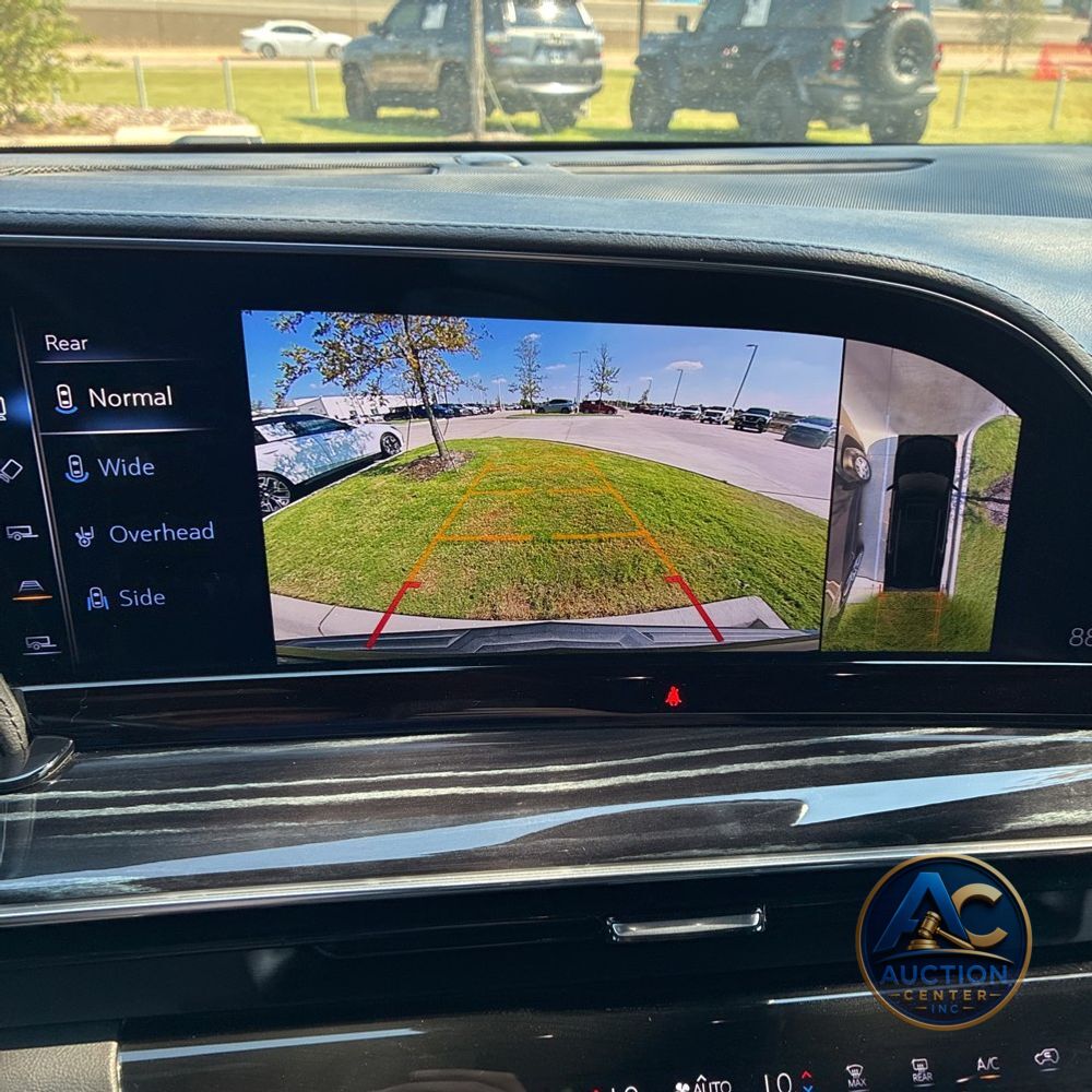 2022 Cadillac Escalade Sport