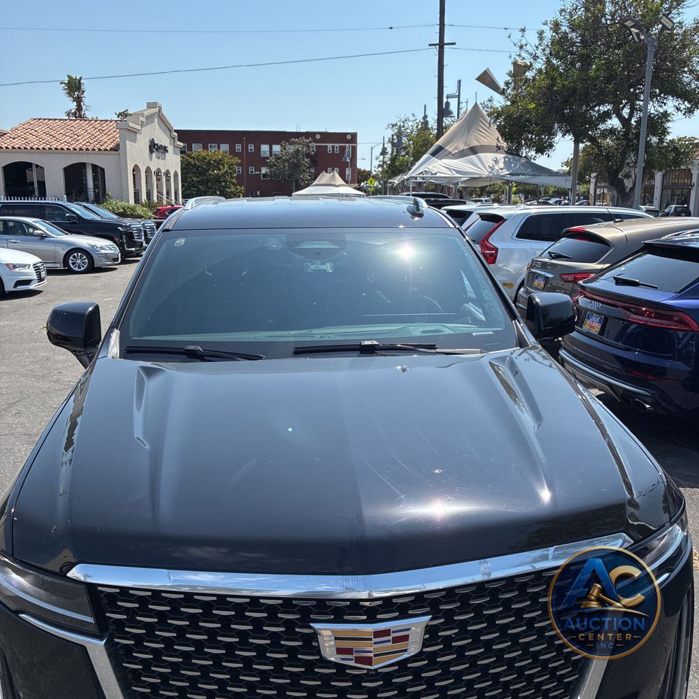 2023 Cadillac Escalade ESV Luxury