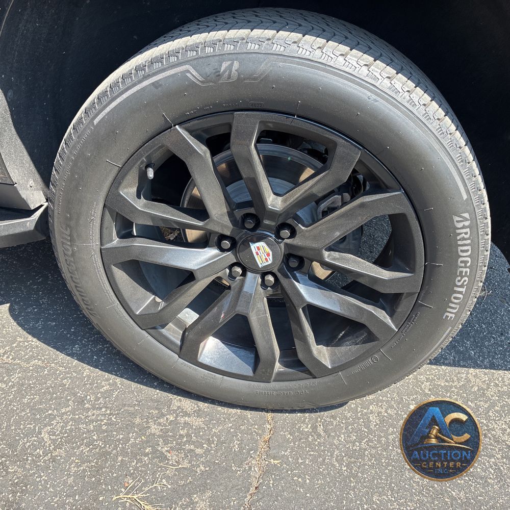 2023 Cadillac Escalade ESV Luxury