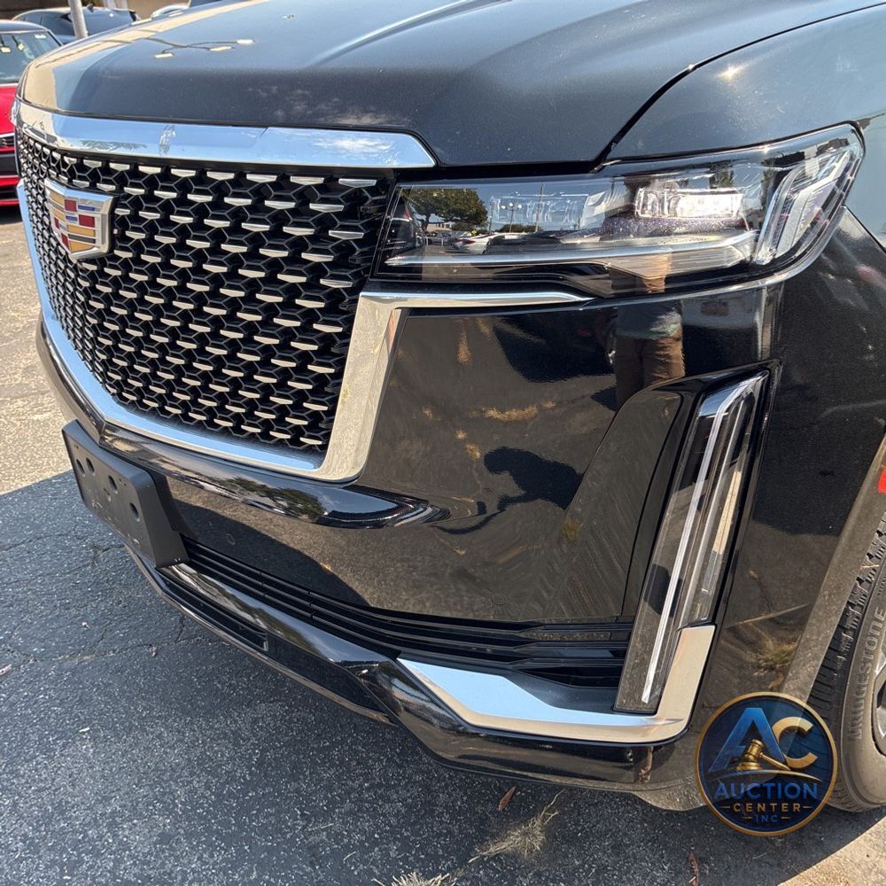 2023 Cadillac Escalade ESV Luxury