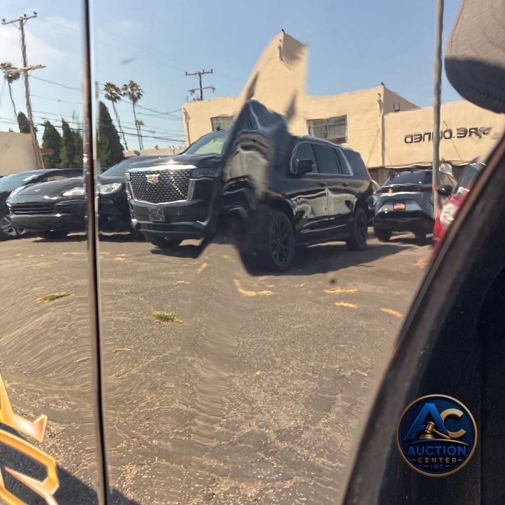 2023 Cadillac Escalade ESV Luxury