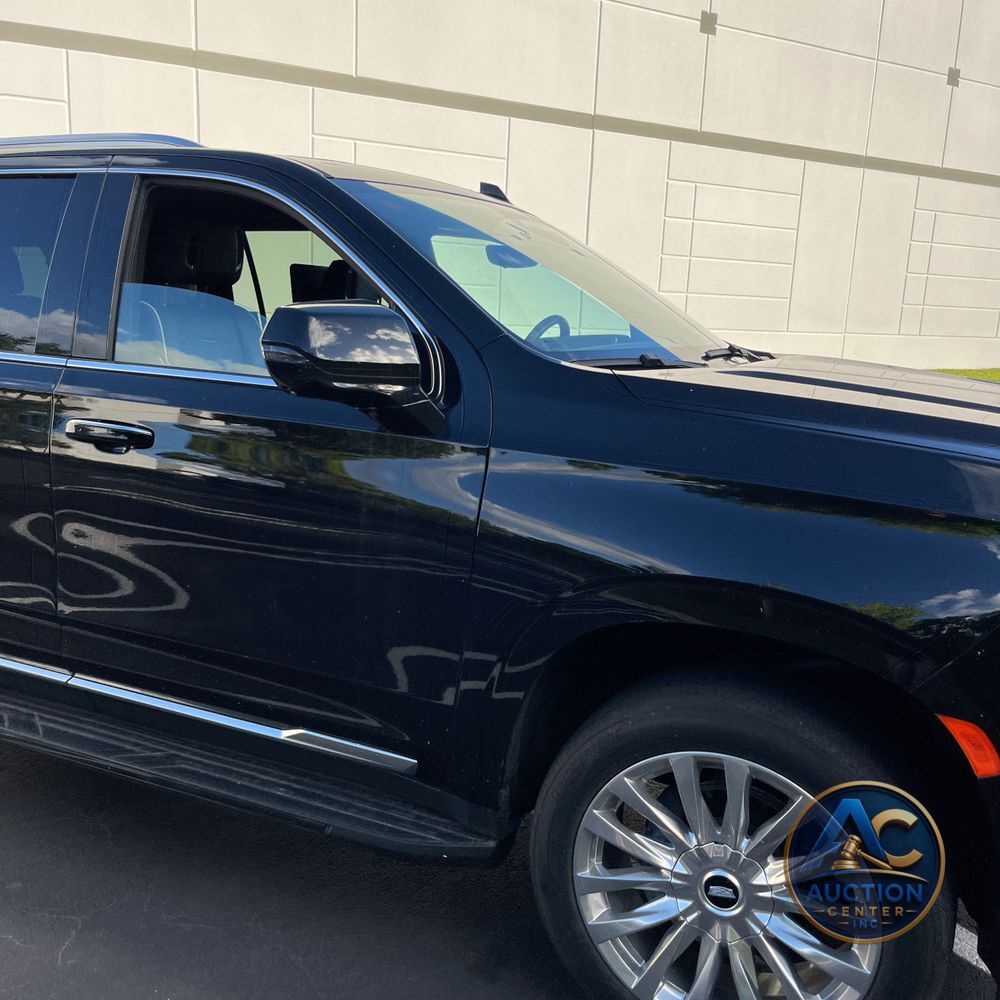 2023 Cadillac Escalade ESV Premium Luxury