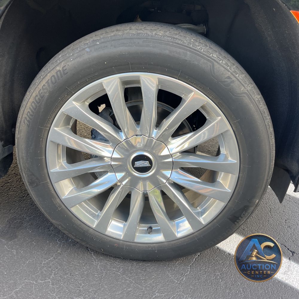 2023 Cadillac Escalade ESV Premium Luxury
