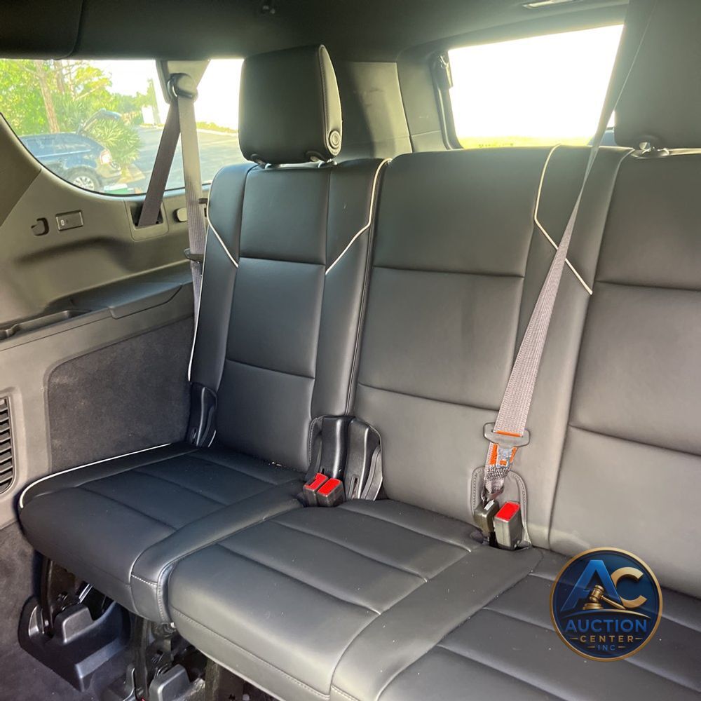 2023 Cadillac Escalade ESV Premium Luxury