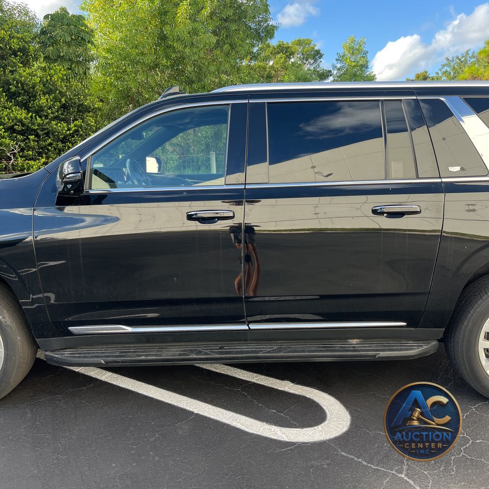 2023 Cadillac Escalade ESV Premium Luxury