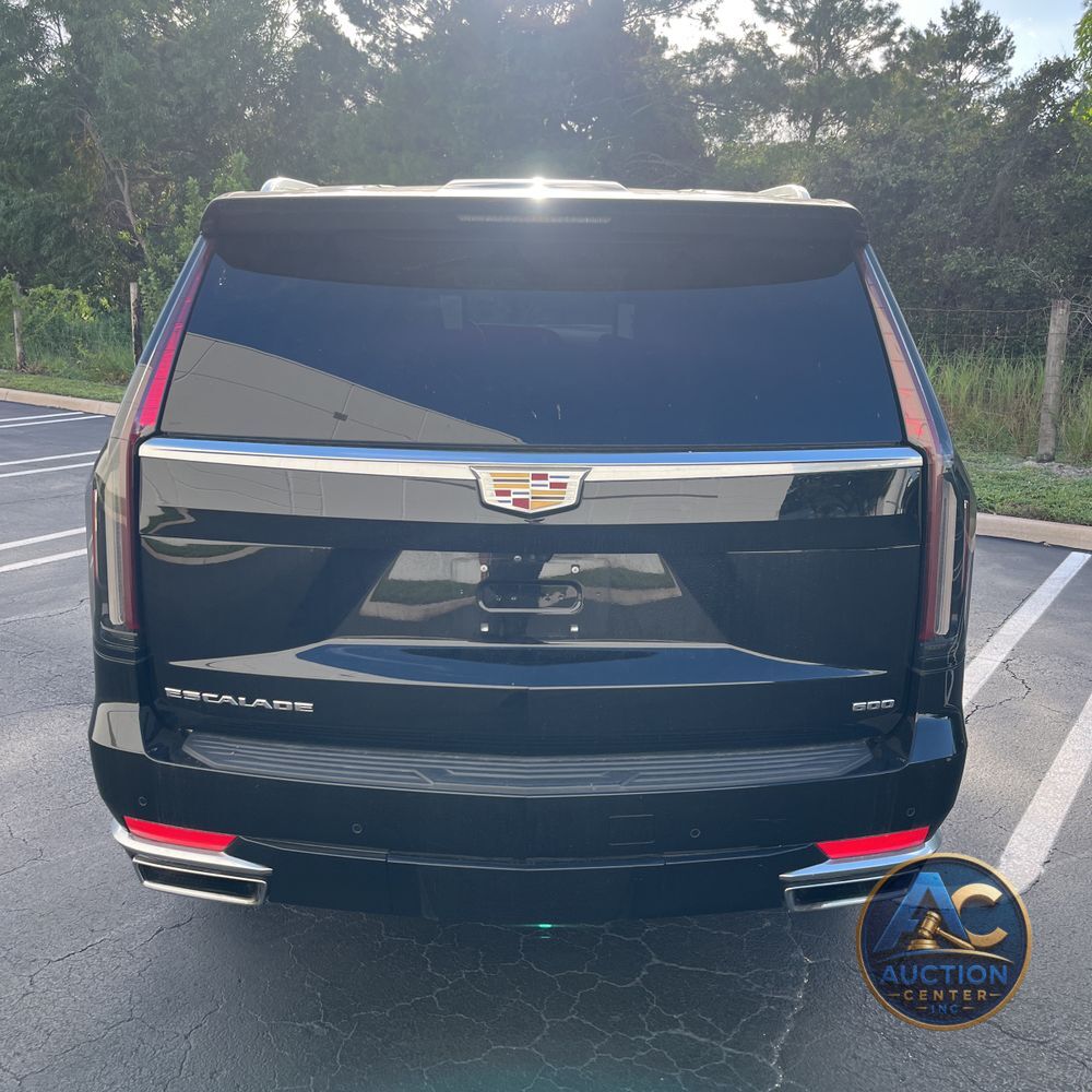 2023 Cadillac Escalade ESV Premium Luxury
