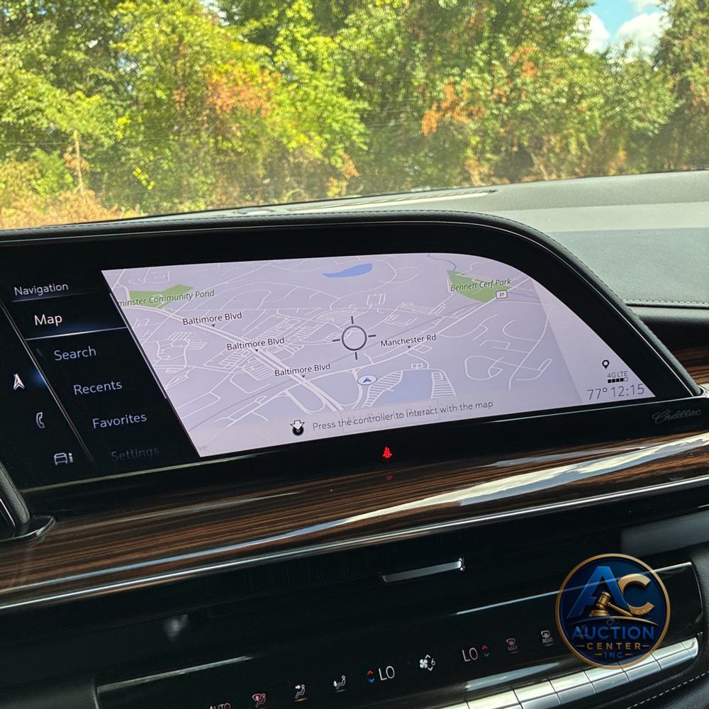2022 Cadillac Escalade Luxury