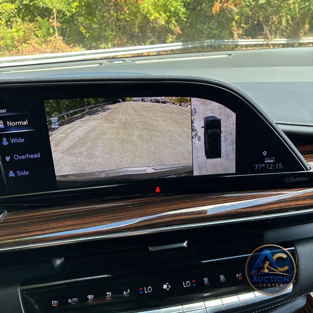 2022 Cadillac Escalade Luxury