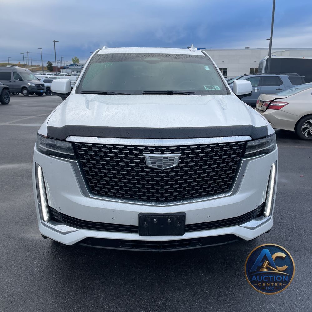2022 Cadillac Escalade Luxury