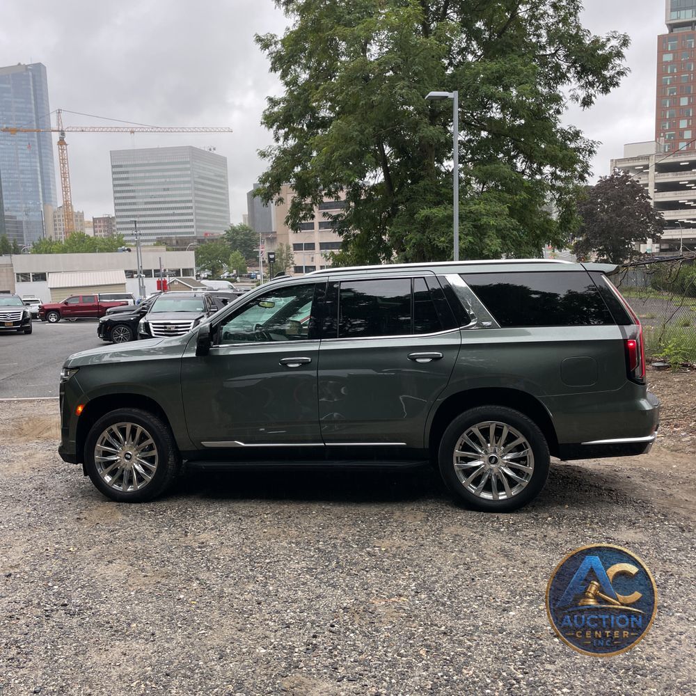 2023 Cadillac Escalade Premium Luxury