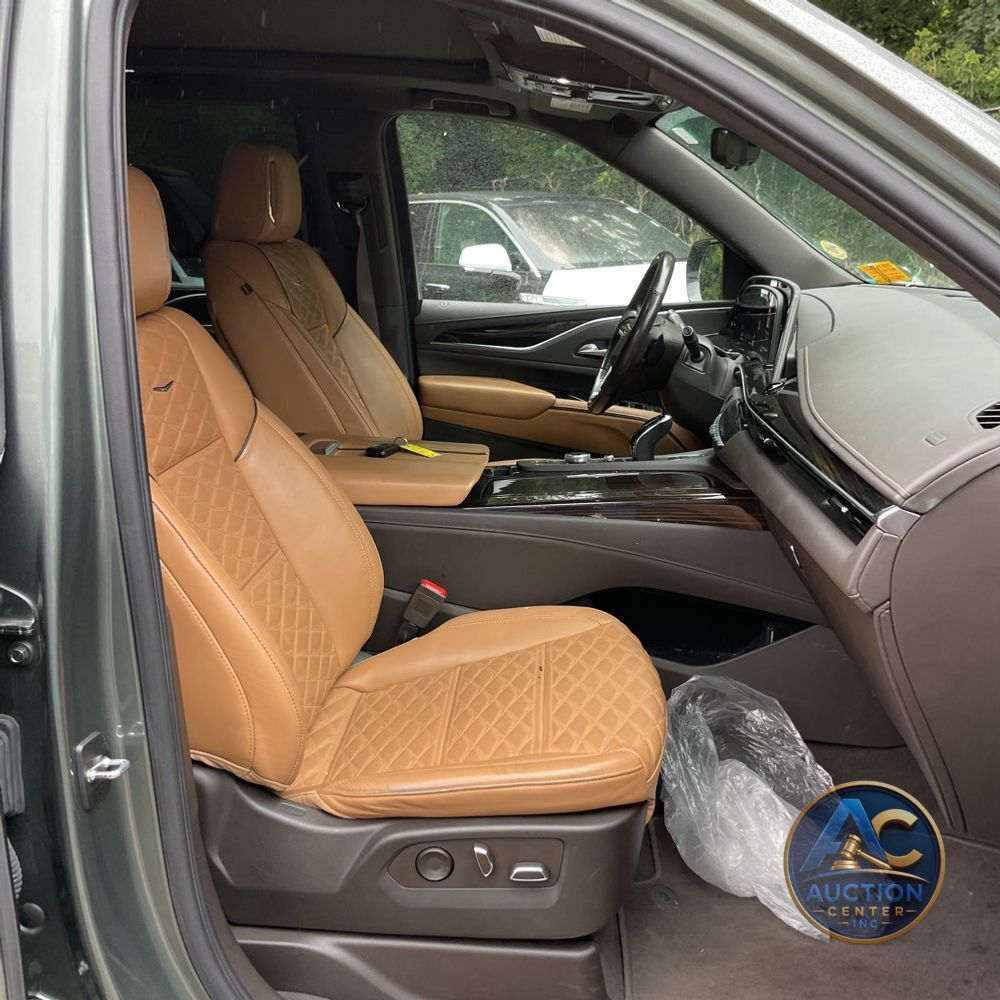 2023 Cadillac Escalade Premium Luxury