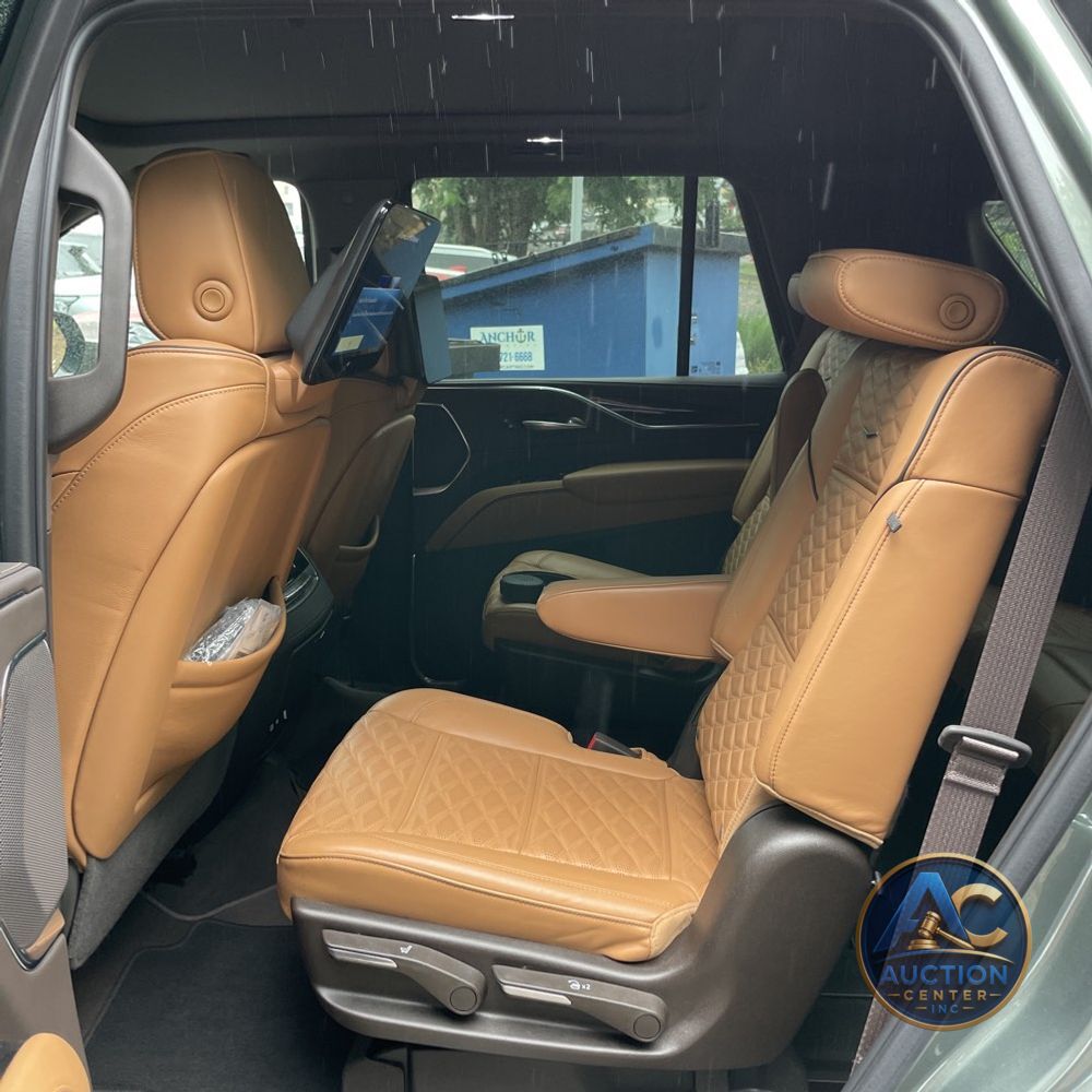 2023 Cadillac Escalade Premium Luxury