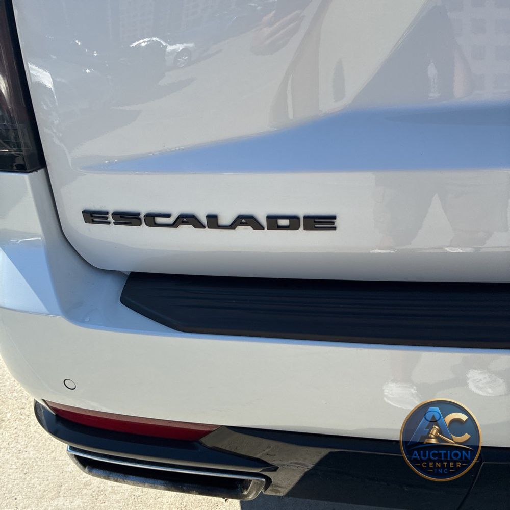 2023 Cadillac Escalade Premium Luxury