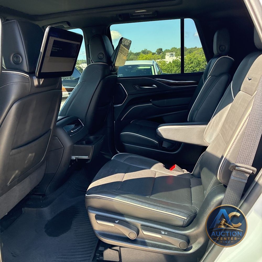 2023 Cadillac Escalade Premium Luxury