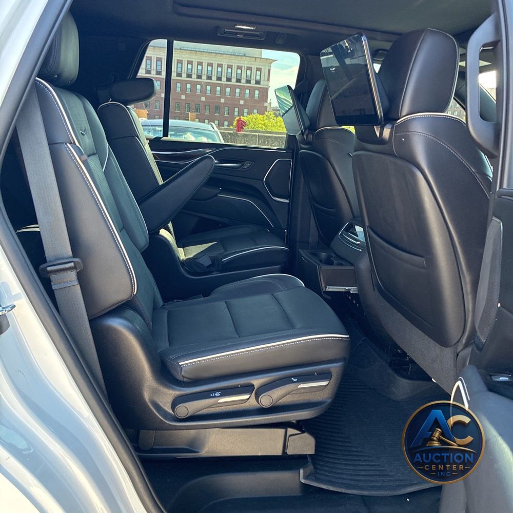 2023 Cadillac Escalade Premium Luxury