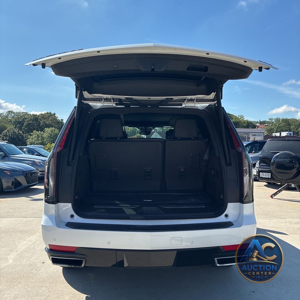 2023 Cadillac Escalade Premium Luxury