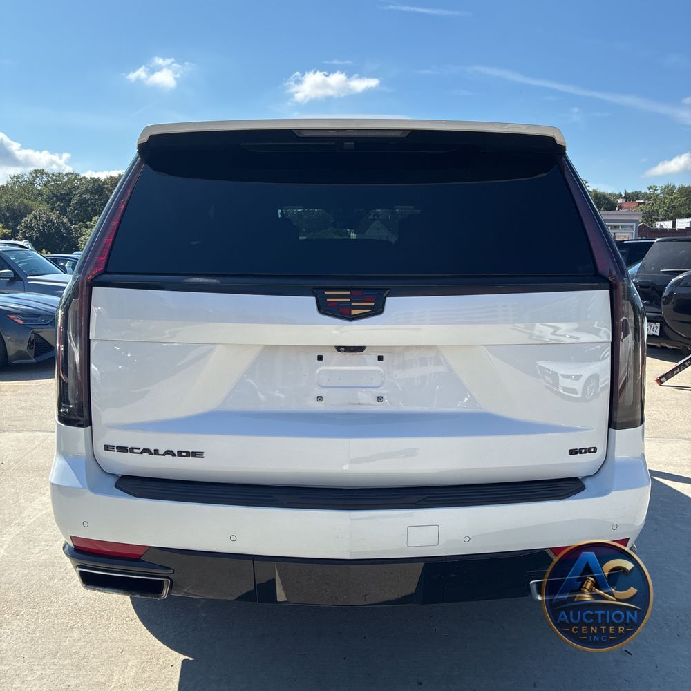 2023 Cadillac Escalade Premium Luxury