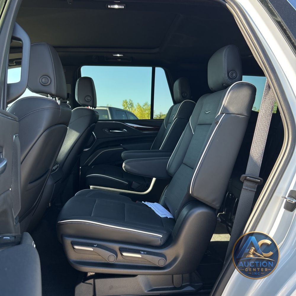 2024 Cadillac Escalade Premium Luxury