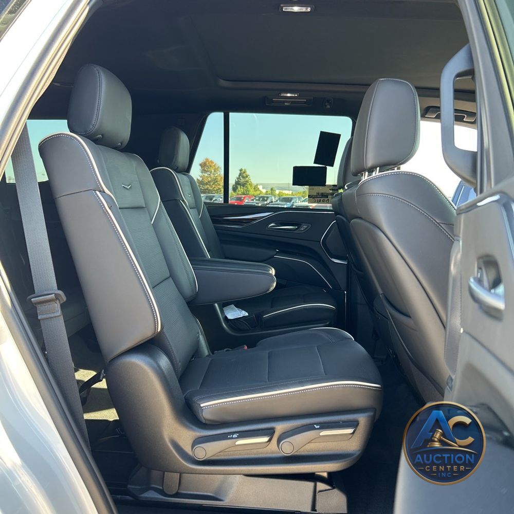 2024 Cadillac Escalade Premium Luxury