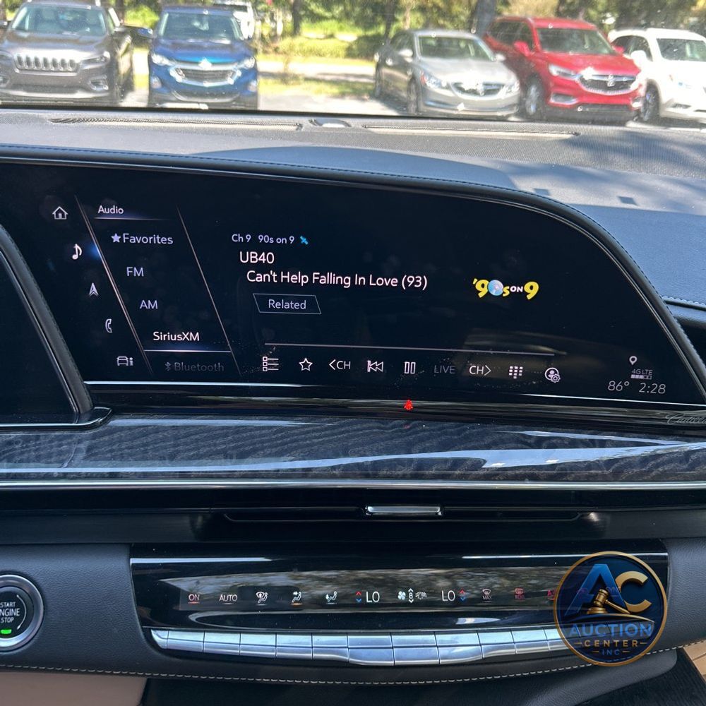 2021 Cadillac Escalade Premium Luxury