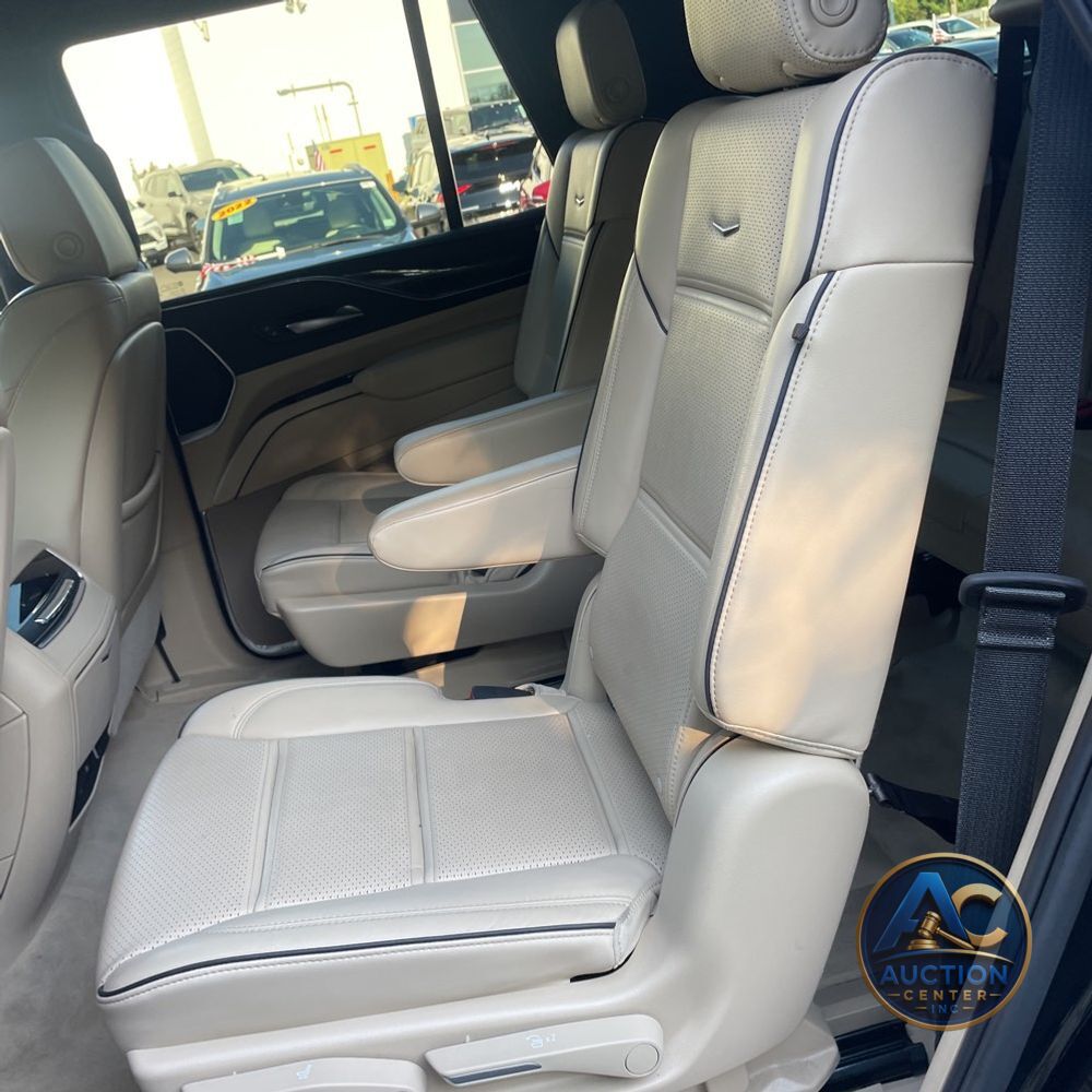 2023 Cadillac Escalade Premium Luxury