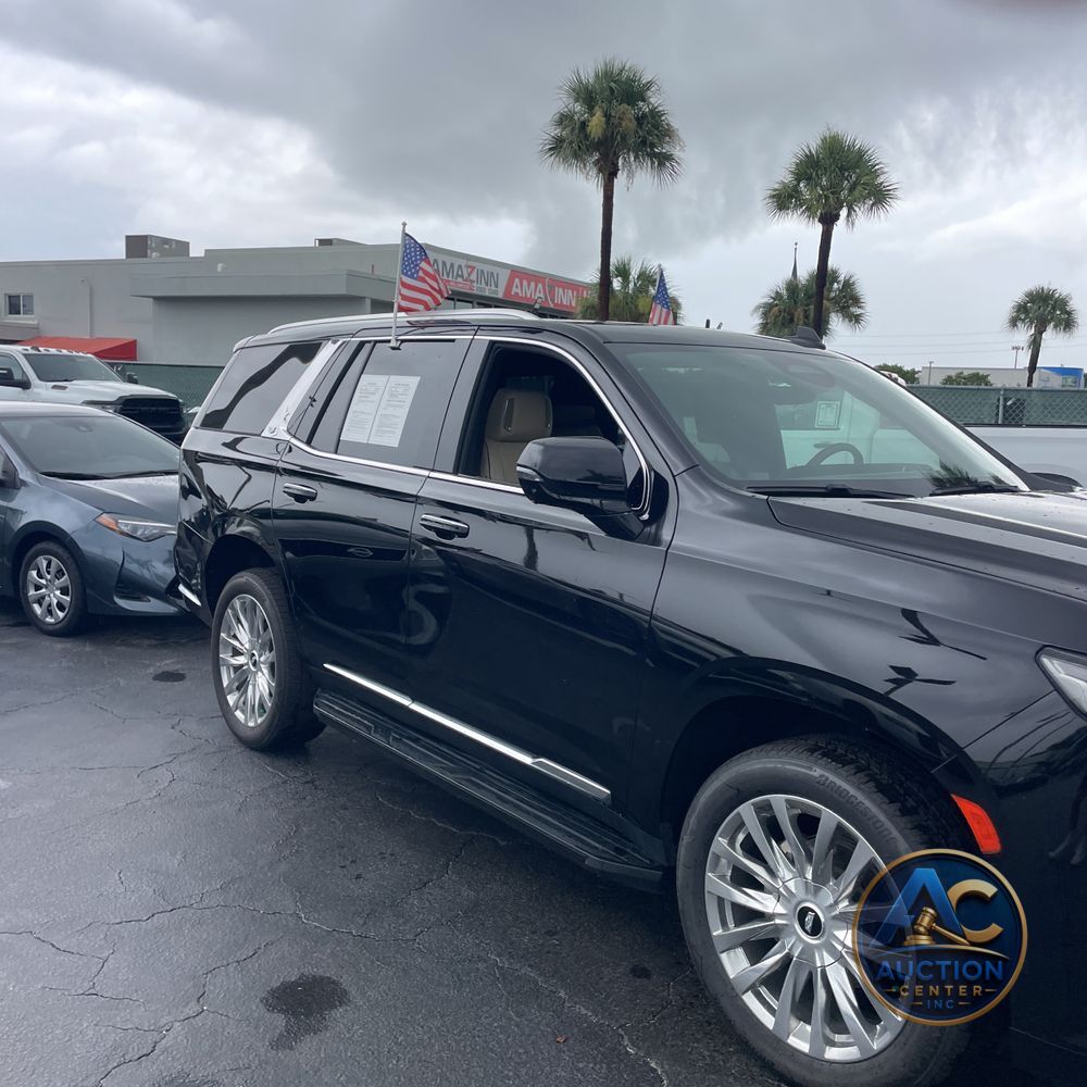 2023 Cadillac Escalade Premium Luxury